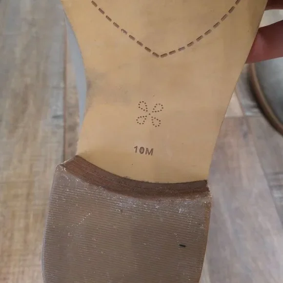 Caslon Women's Brenna Leather Water Resistant Booties - Picture 8 of 9